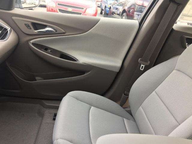 Chevrolet Malibu 2017 photo 19